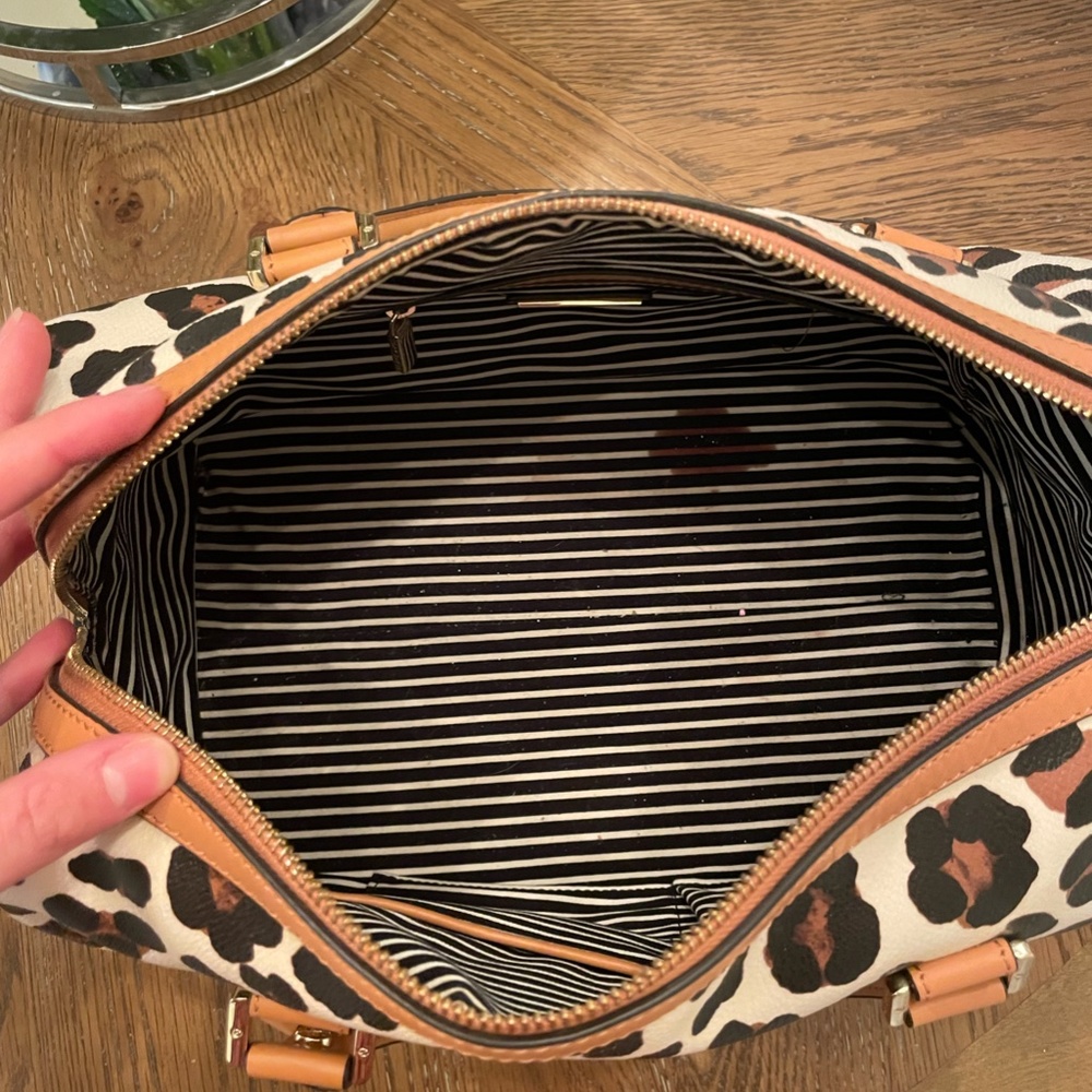 Leopard Tory Burch Purse - Picture 5 of 14